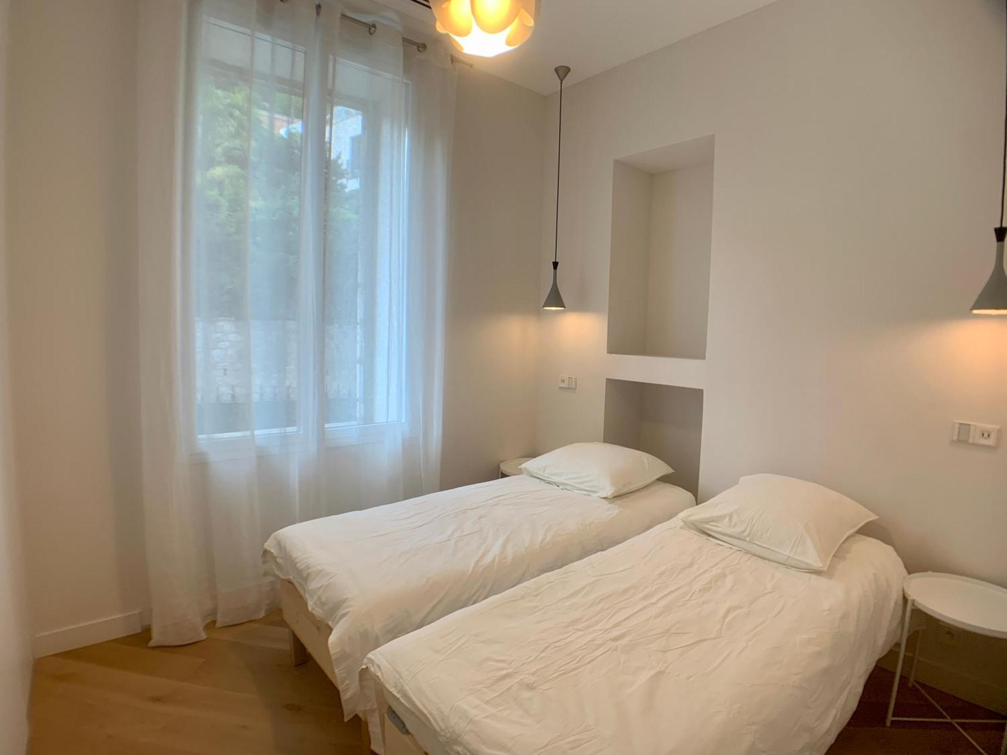 Appartement Monaco Avec Parking La Turbie