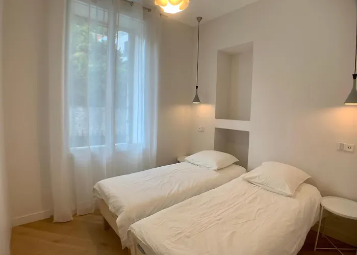 Appartement Monaco La Turbie Avec Parking